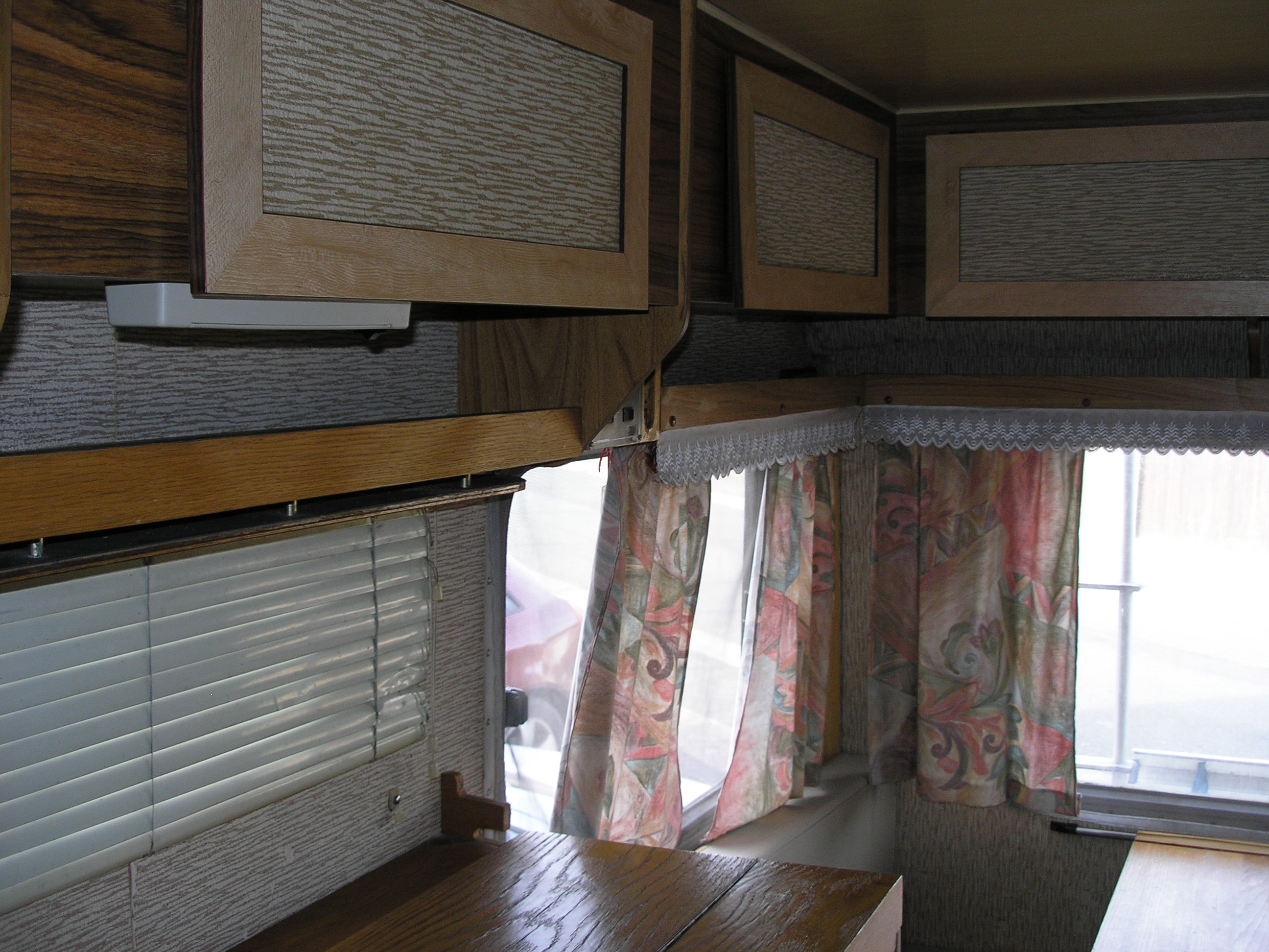 Photo du Camping-car Ford Transit Autostar Meuble avant rénovation